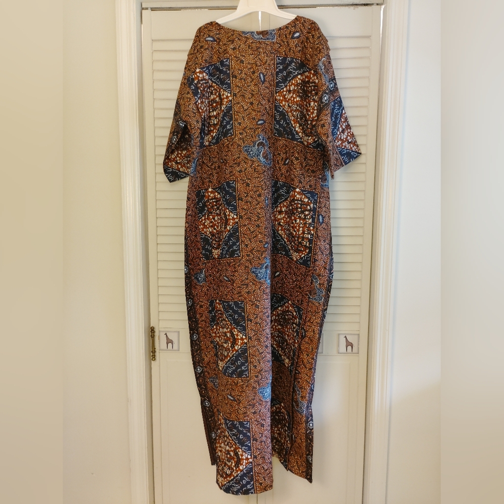 African Dashiki Multicolor Patterned Dress - Picture 2 of 5